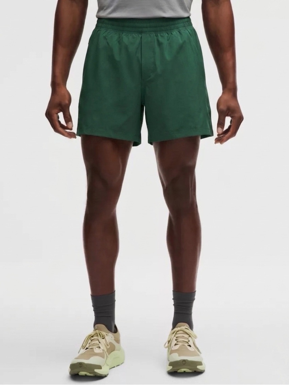 LULULEMON Men's Pace Breaker Linerless Short 5" - Forest Green, Large